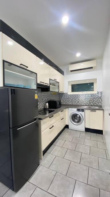 Pool Villa Pattaya Phratamnak C2- 2 Bedroom Jomtien Beach Exterior photo
